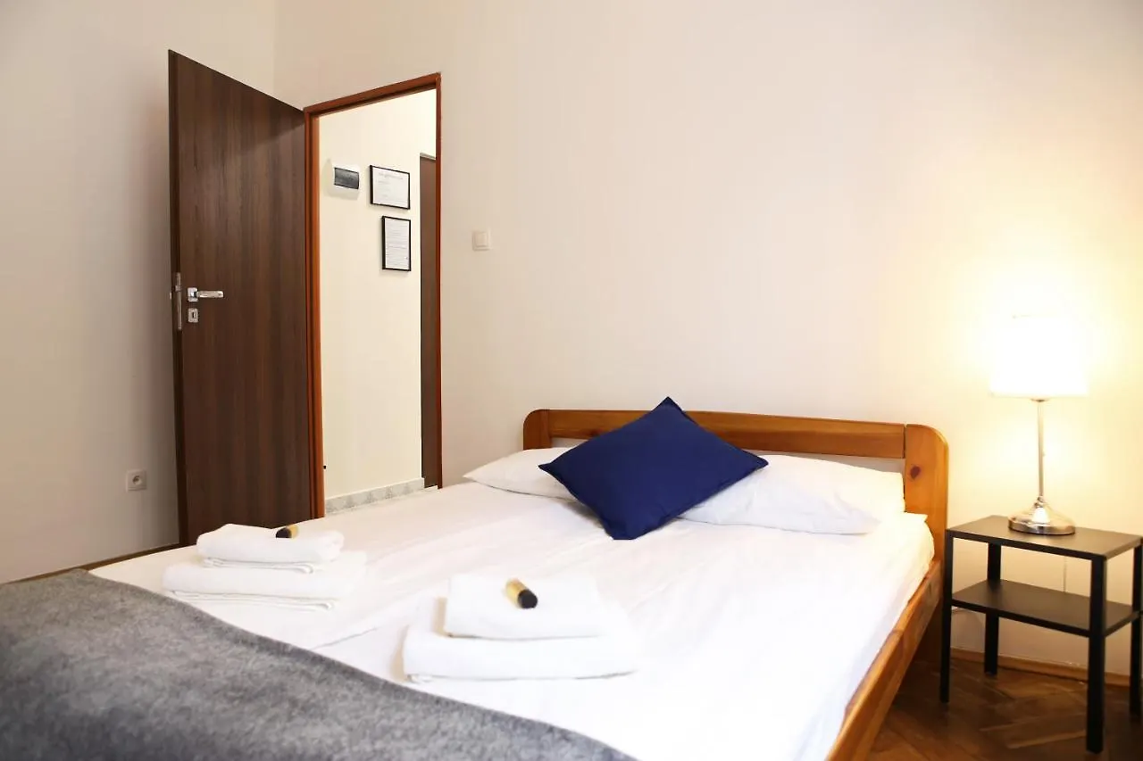 Classic Apartments Pilsudskiego Street Cracovie Pologne